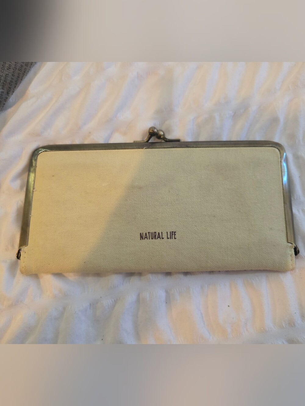 Natural Life Canvas Wallet Embroidered with Dove and Inspirational Quote - Picture 3 of 3